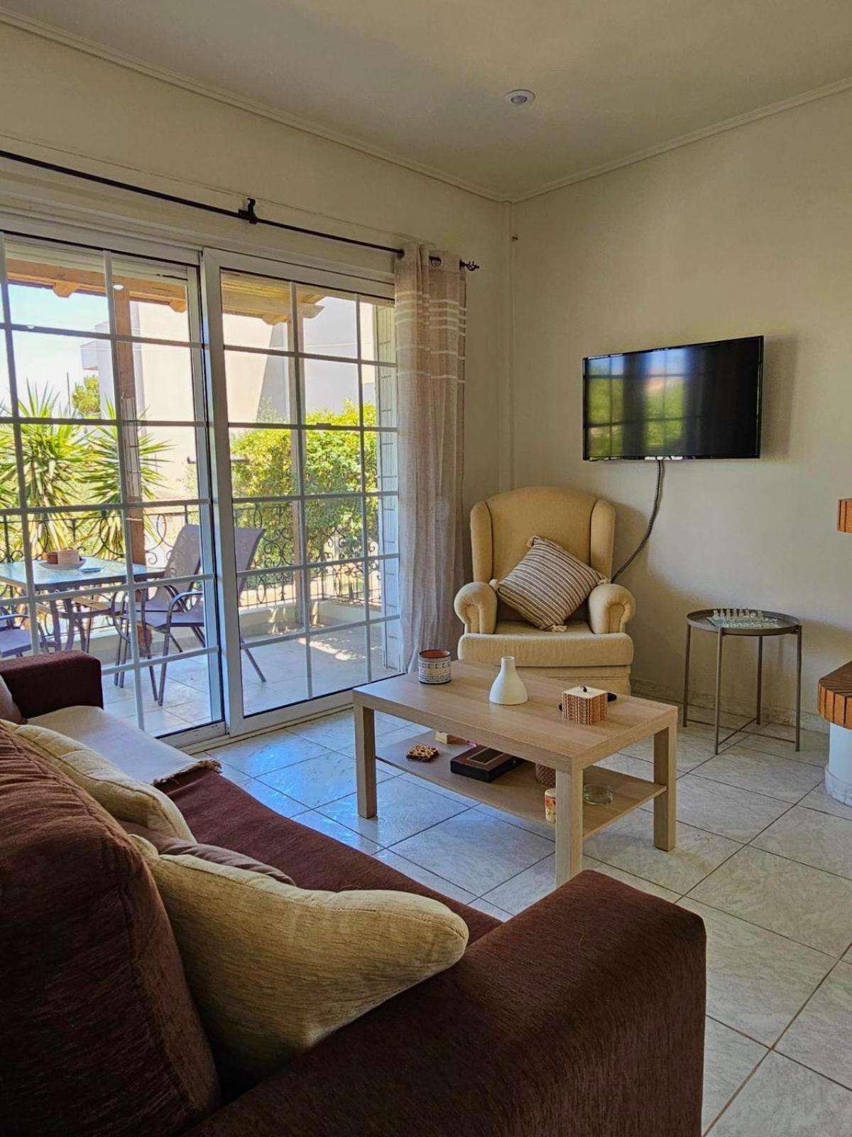 Appartamento One Artemis Near The Sea And The Airport Esterno foto