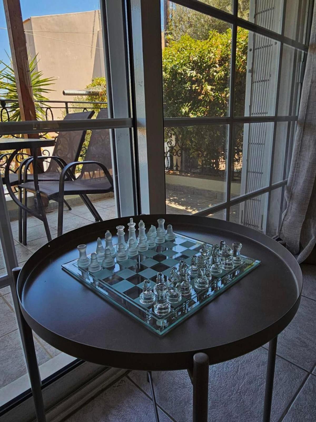 Appartamento One Artemis Near The Sea And The Airport Esterno foto
